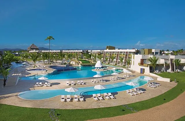 Hotel All Inclusive Now Onyx Punta Cana piscina